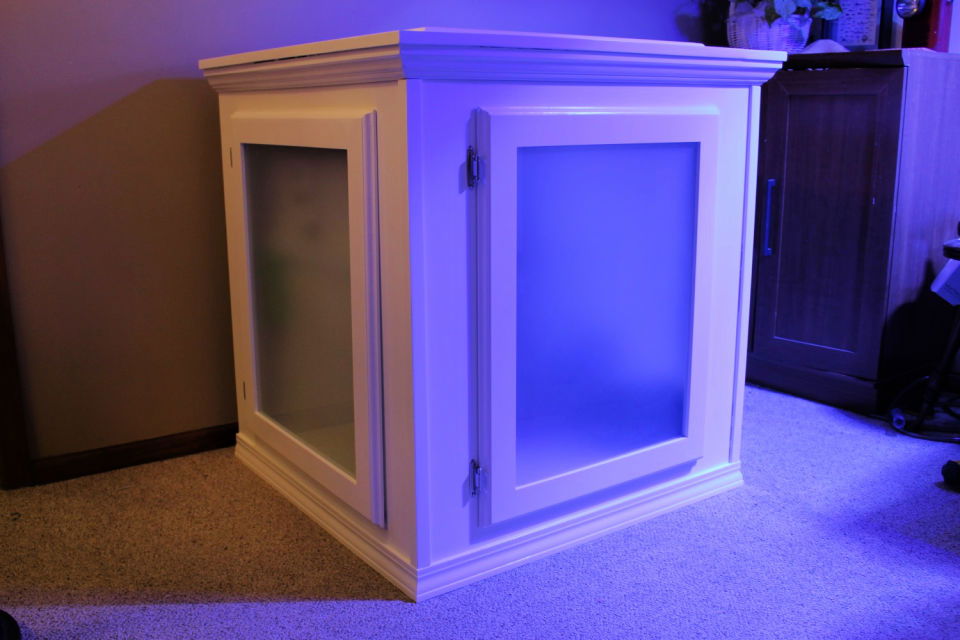 Affordable DIY Wooden Aquarium Stand
