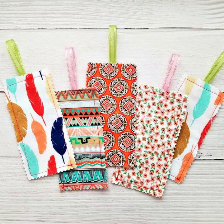 How to Sew Fabric Bookmarks