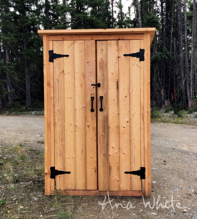 Making a Small Outdoor Shed
